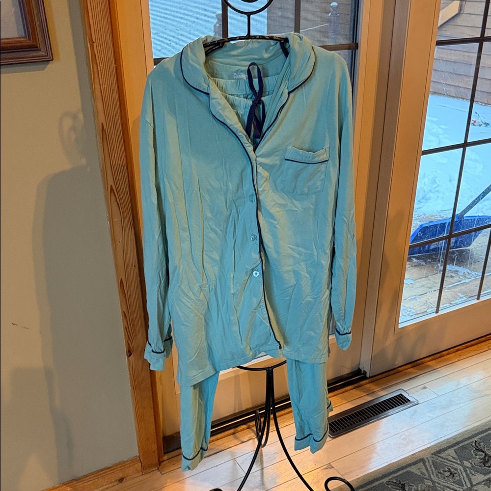 PajamaGram‎ Sage w Blue Trim Jersey Knit Long Slv Button-Up Pajama Sz. L Set
